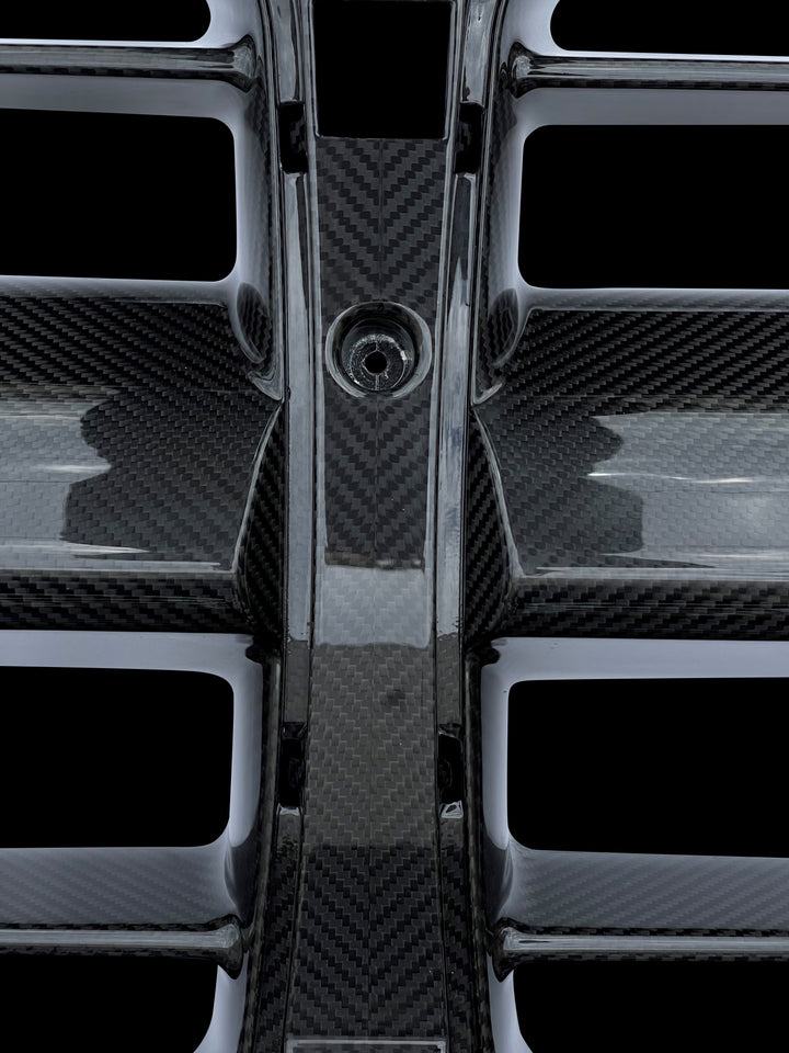 BMW M3 | M4 (G80/G82) G8X Carbon Fiber GT3 Grills